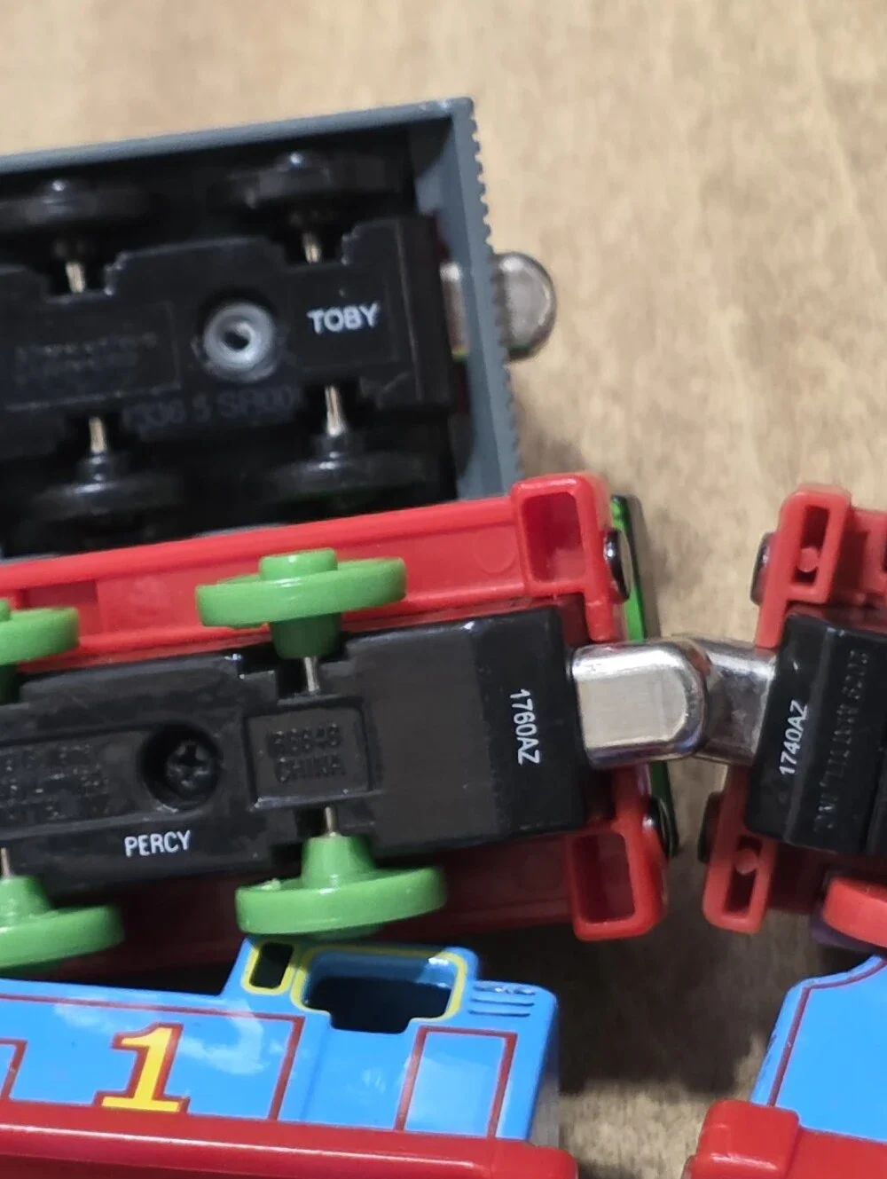 Thomas & Friends Spencer, Thomas Santa, Percy, Rosie And Toby Train Engine